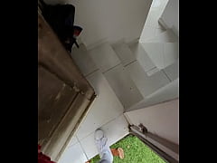 Play MP4 - Story public baise parodie