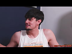 Play MP4 - Stepbrothers Jonathan Tylor and Nick Floyd getting some hard ass pounding from their crush Collin Merp