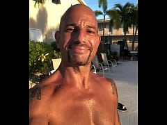 Play MP4 - SUNNY DAY BY THE POOL