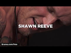 Play MP4 - Hot Hunks Griffin Barrows with Shawn Reeve gym training preview - Bromo