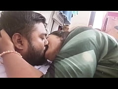 Play MP4 - Desi Indian couple Enjoying Natural sex