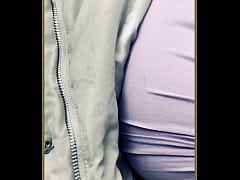 Play MP4 - WIFEY is braless running bouncing tits