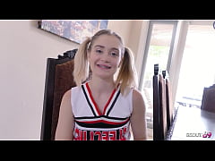 Play MP4 - Cute Pigtails Cheerleader Teen with Braces give RImjob and get Fucked while play with Hitachi by older Guy