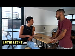 Play MP4 - Peace in the Neighborhood by Latin Leche Featuring Enrique Mudu & Alberto Chimal