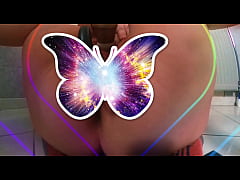 Play MP4 - Si tu veux voir la vid&eacute;o sans le papillon&comma; abonne toi