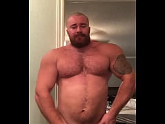 Play MP4 - Big Dick Bodybuilder Naked Flexing Posing Hung