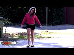 Play MP4 - Chubby teen in interracial porn scene