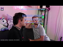 Play MP4 - CUCKOLD WITH A FTM&colon; HE PEGS ME&comma; MY GIRL CATCHES US&comma; GETS TURNED ON AND JOINS THE THREESOME