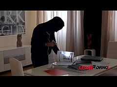 Play MP4 - Loads of cum for redhead Isabella Lui after fucked by thief during burglary GP197