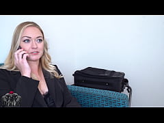 Play MP4 - HORNY ON HALLOWEEN