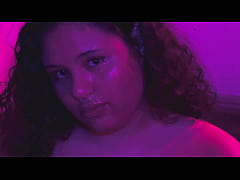 Play MP4 - These Girls Are Experts In Worshipping Feet