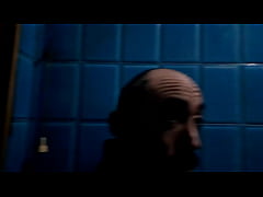 Play MP4 - Meando sentado