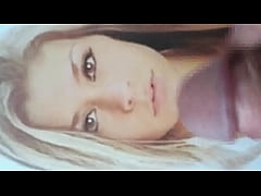 Play MP4 - This wonderful virgin wants to taste hot sperm before she looses her virginity