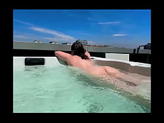 Play MP4 - Can you get me the towel please