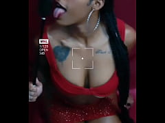 Play MP4 - Sexy lady&comma; full of attitude
