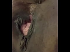 Play MP4 - Fat shaved pubic mound Bobbi Jo