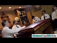 Play MP4 - Group fucked mormon cums