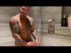 Play MP4 - Tattooed daddy ponstar gay horny shower talking with you - VIKTO ROM-