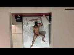 Play MP4 - Comi minha vizinha  na cadeira ela amou minha rola