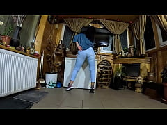 Play MP4 - Cameltoe MILF Twerks in Jeans &ndash; Blowjob & Cum All Over My Puffy Jacket 334