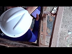 Play MP4 - Company nurse   construction labor playing in construction site