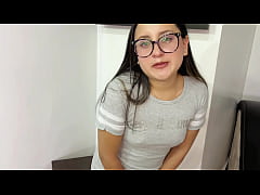 Play MP4 - Mientras mi esposo no est&aacute;&comma; monto la gran polla de mi cu&ntilde;ado&period;