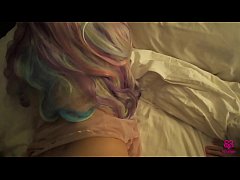 Play MP4 - Passionate sex with two girls Poly-amory