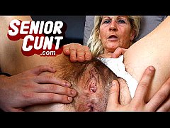 Play MP4 - Dirty czech lady Beate pussy spreader games pov close-up angle