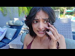 Play MP4 - Laynee James&rsquo; Blowjob Checks In My Dick for a Cumshot Stay&excl;