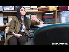 Play MP4 - Hot thief pays off using her pussy and gets railed&excl;