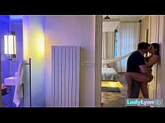 Play MP4 - Professional Cock Rider LadyLyne