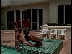 Play MP4 - Legends Gay Macho Man - Island Fever - scene 2
