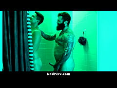 Play MP4 - Stepdad and Stepson Share Same Shower to Cool Down - Dadperv