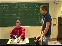 Play MP4 - Tattooed gays fucking at work