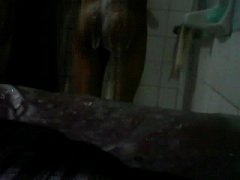 Play MP4 - jovencito en la ducha camara escondida
