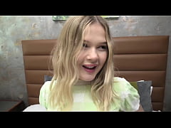 Play MP4 - Watch this petite 18yr old blonde eat ass and suck cock