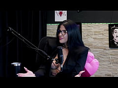 Play MP4 - Safada faz stripper&comma; mostra os peitos e a buceta ap&oacute;s dizer que engole e brinca com o gozo - Leticia Braga &lpar;WATCH ON&colon; SHEER&sol;RED&rpar;