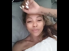 Play MP4 - Story public&comma; r&eacute;veil en mode godage