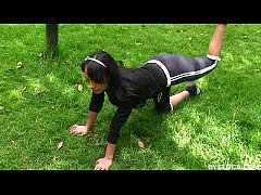 Play MP4 - skinny latina Maria sucking and fucking a friend that she just met in the park