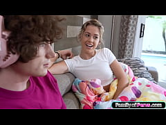 Play MP4 - 18yo teen stepsis gives a footjob to her stepbrother