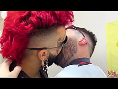 Play MP4 - Ele fudeu meu cuzinho antes de sairmos para a balada &lpar;COMPLETO NO RED&rpar;