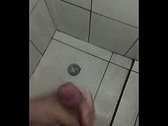 Play MP4 - Punheta no Chuveiro